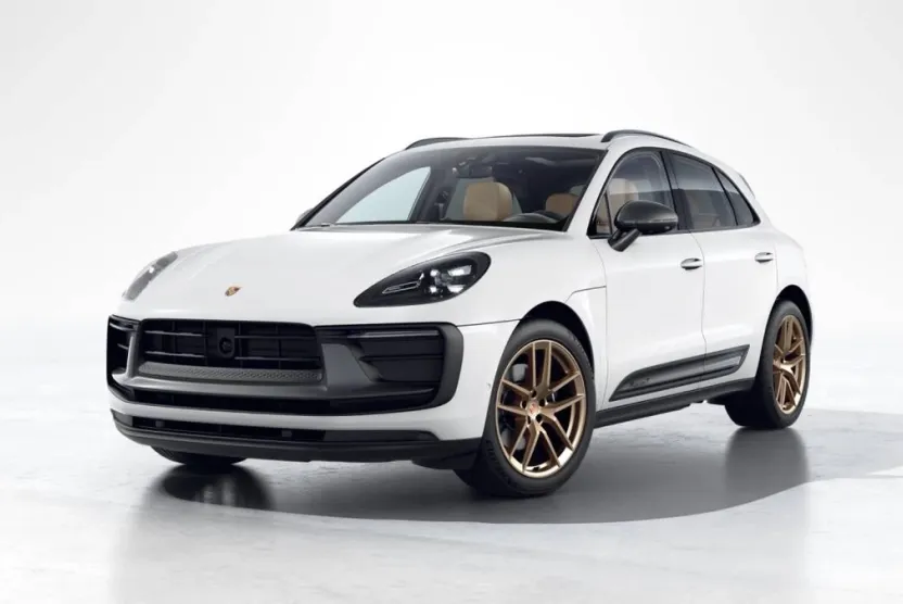 2026 Porsche Macan T photo 1
