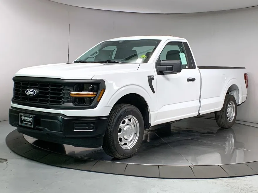 2025 Ford F-150 XL photo 1