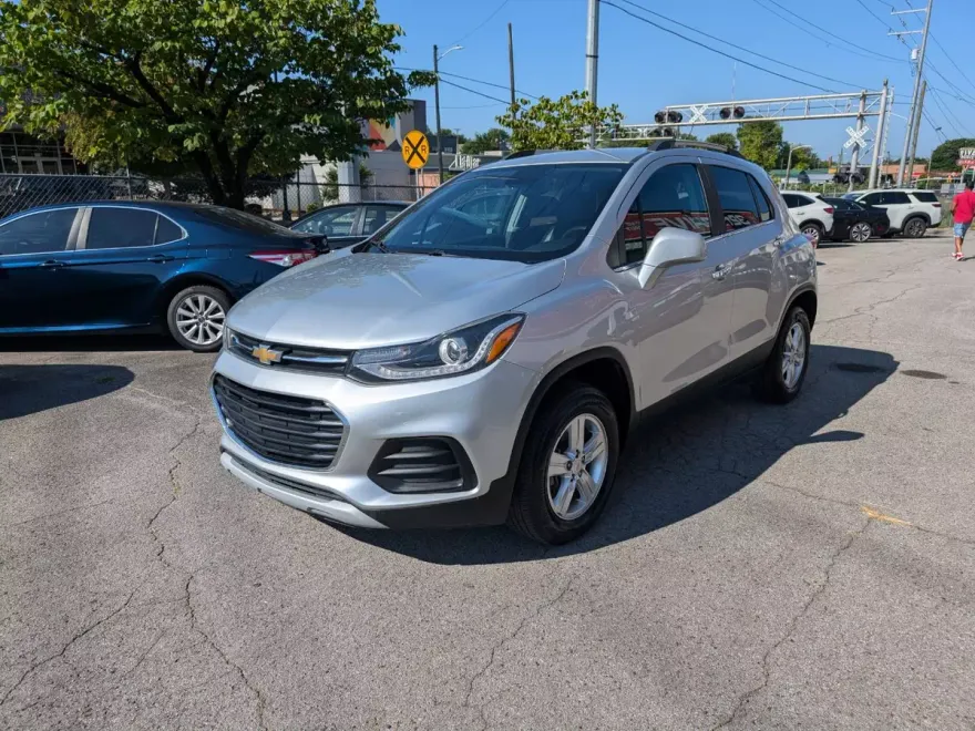 2018 Chevrolet Trax LT photo 1