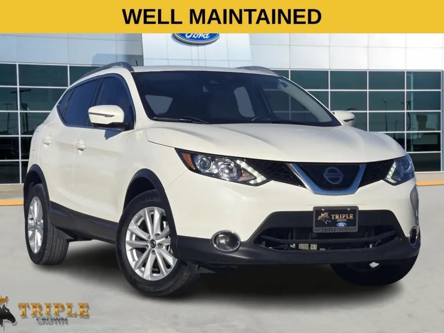 2019 Nissan Rogue Sport SV photo 1