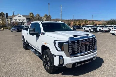 2025 Gmc Sierra 2500 HD Denali photo 3