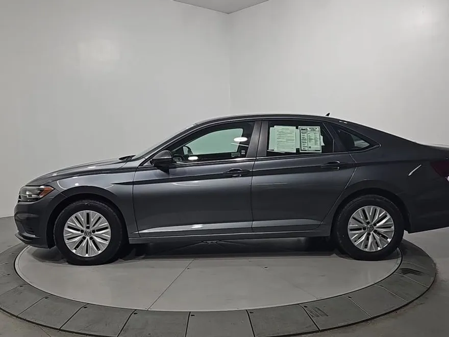 2019 Volkswagen Jetta 1.4T SE photo 1