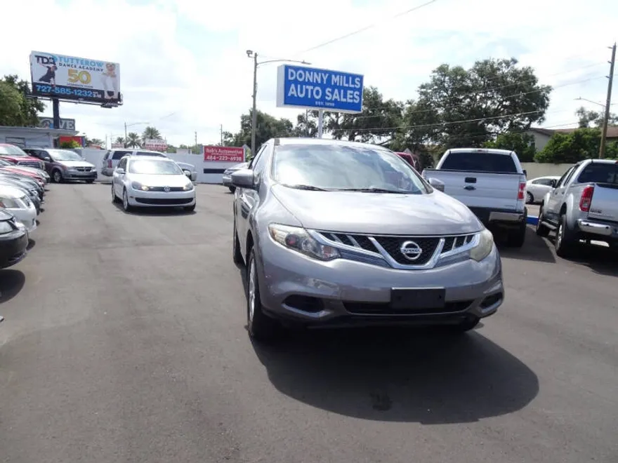 2011 Nissan Murano S photo 1