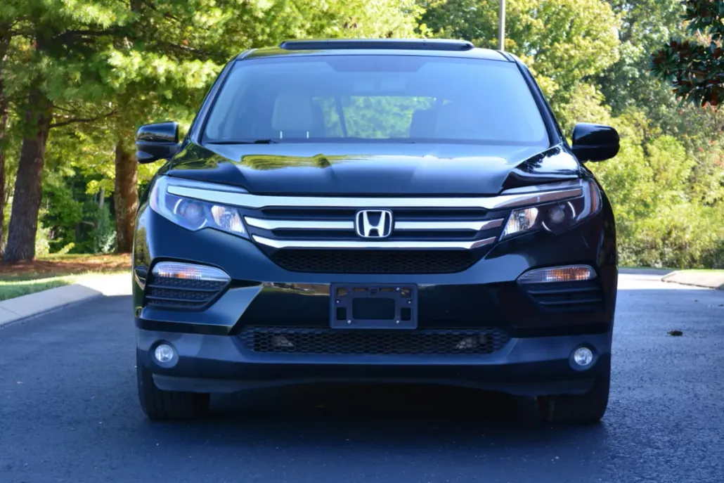 2017 Honda Pilot EX-L photo 1