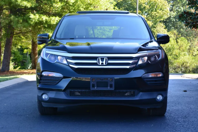 2017 Honda Pilot EX-L photo 1