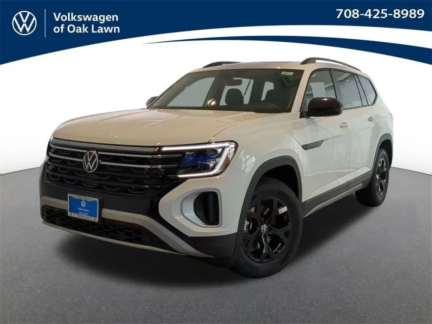 2025 Volkswagen Atlas Peak Edition SE photo 1