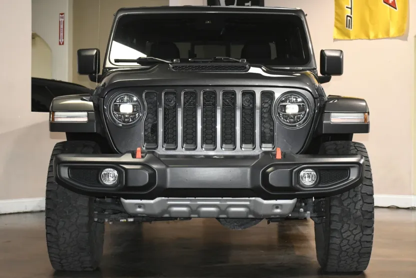 2021 Jeep Gladiator Mojave photo 1