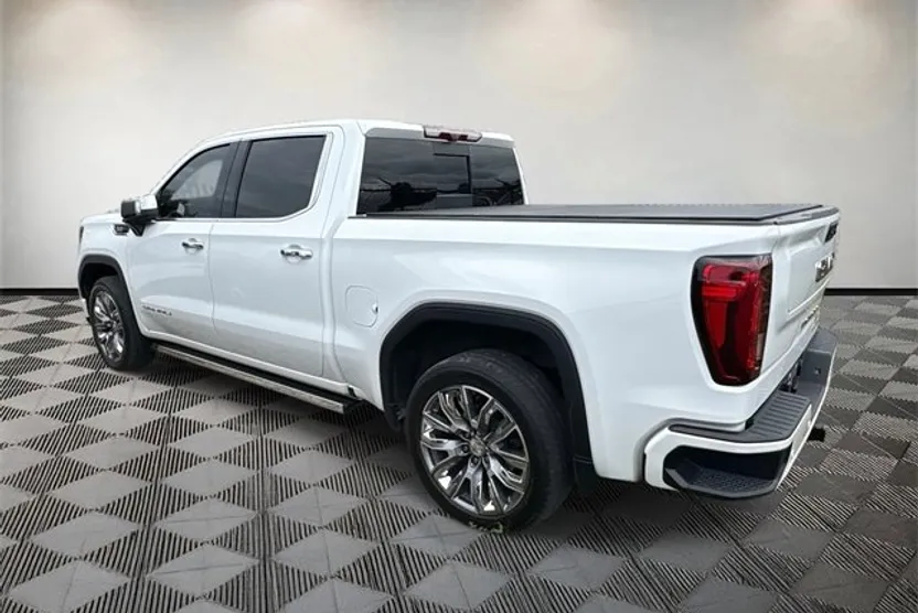 2023 Gmc Sierra Denali photo 1