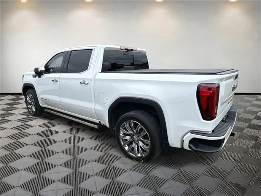 2023 Gmc Sierra Denali photo 1