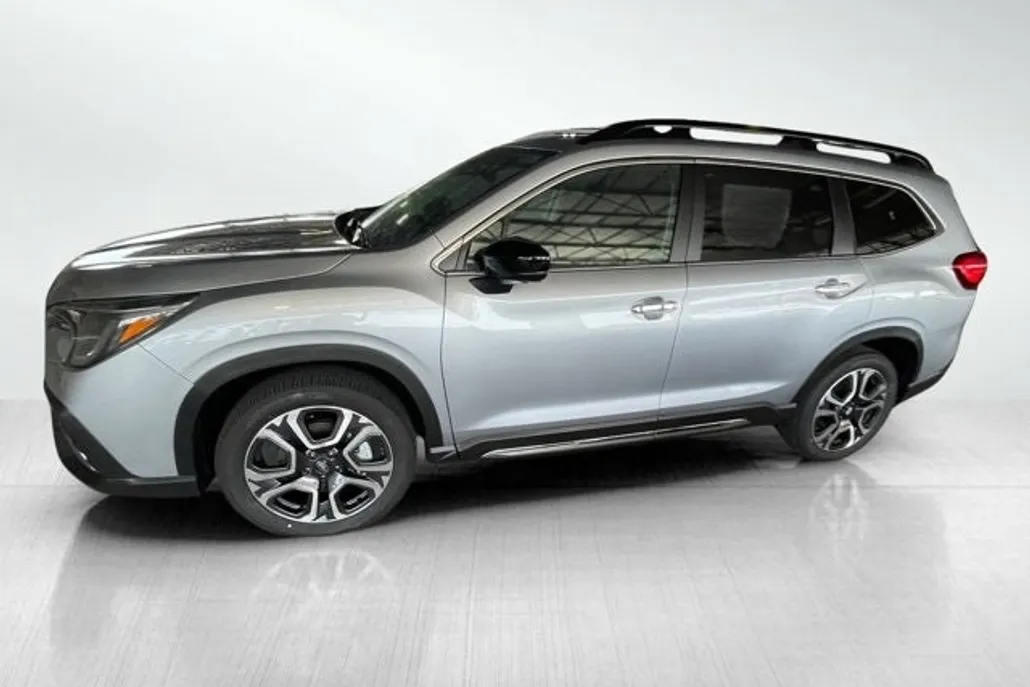 2025 Subaru Ascent Touring photo 1