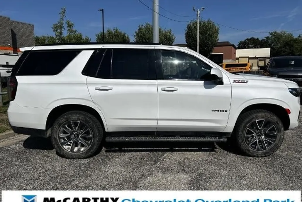 2021 Chevrolet Tahoe Z71 photo 1