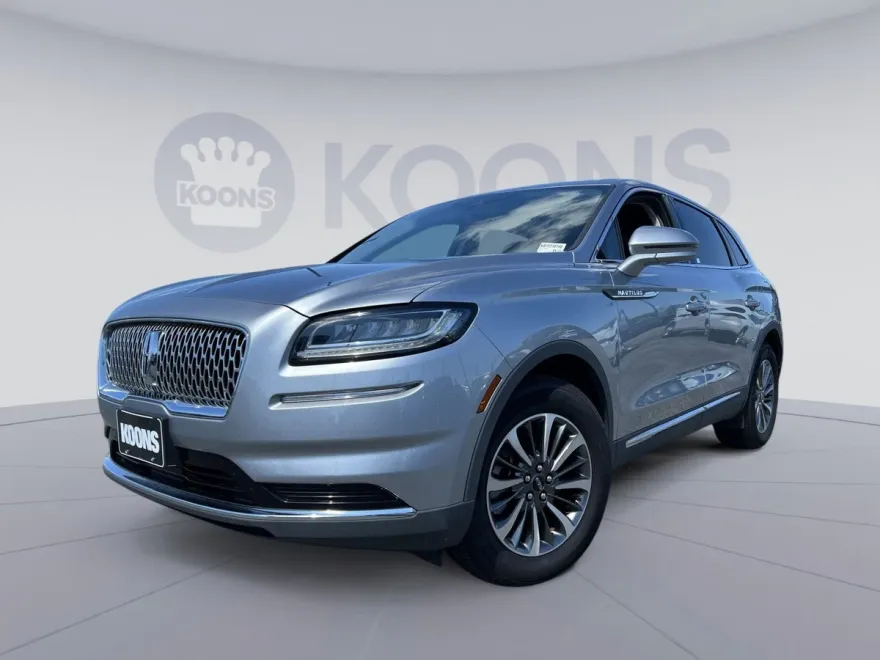 2021 Lincoln Nautilus Standard photo 1