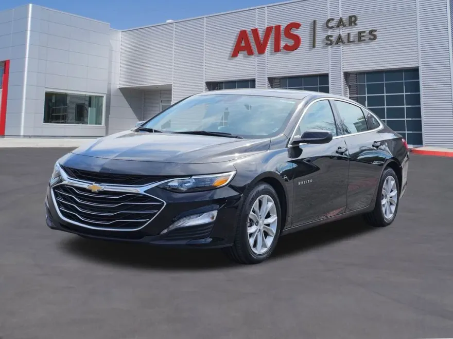2024 Chevrolet Malibu 1LT photo 1