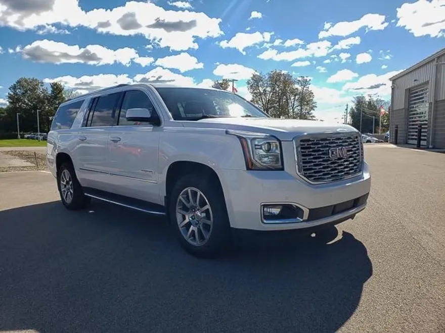 2020 Gmc Yukon XL Denali photo 1