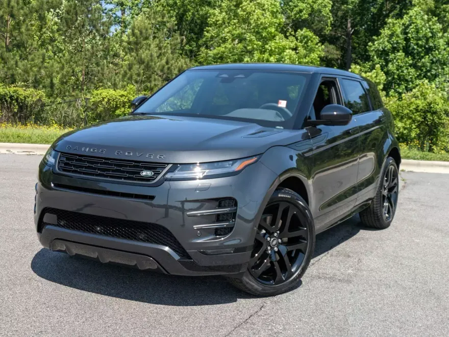 2026 Land Rover Range Rover Evoque Dynamic SE photo 1