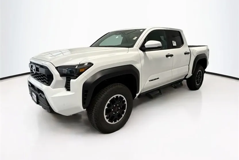 2025 Toyota Tacoma TRD Off-Road 4x4 Double Cab photo 1