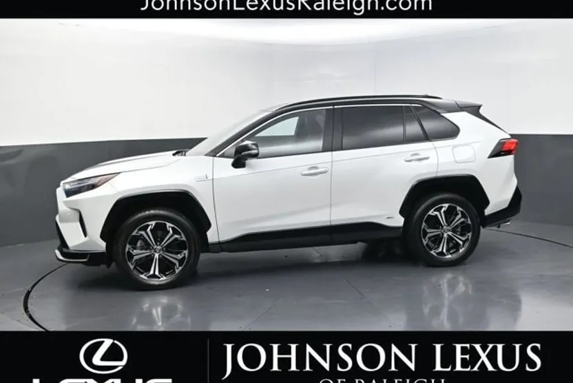 2024 Toyota RAV4 Prime XSE Premium photo 1