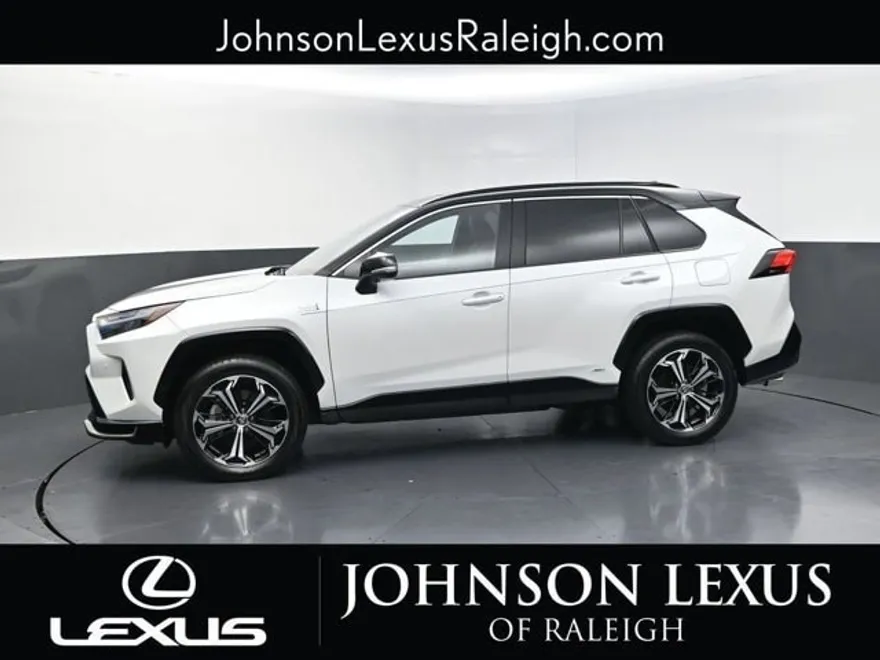 2024 Toyota RAV4 Prime XSE Premium photo 1