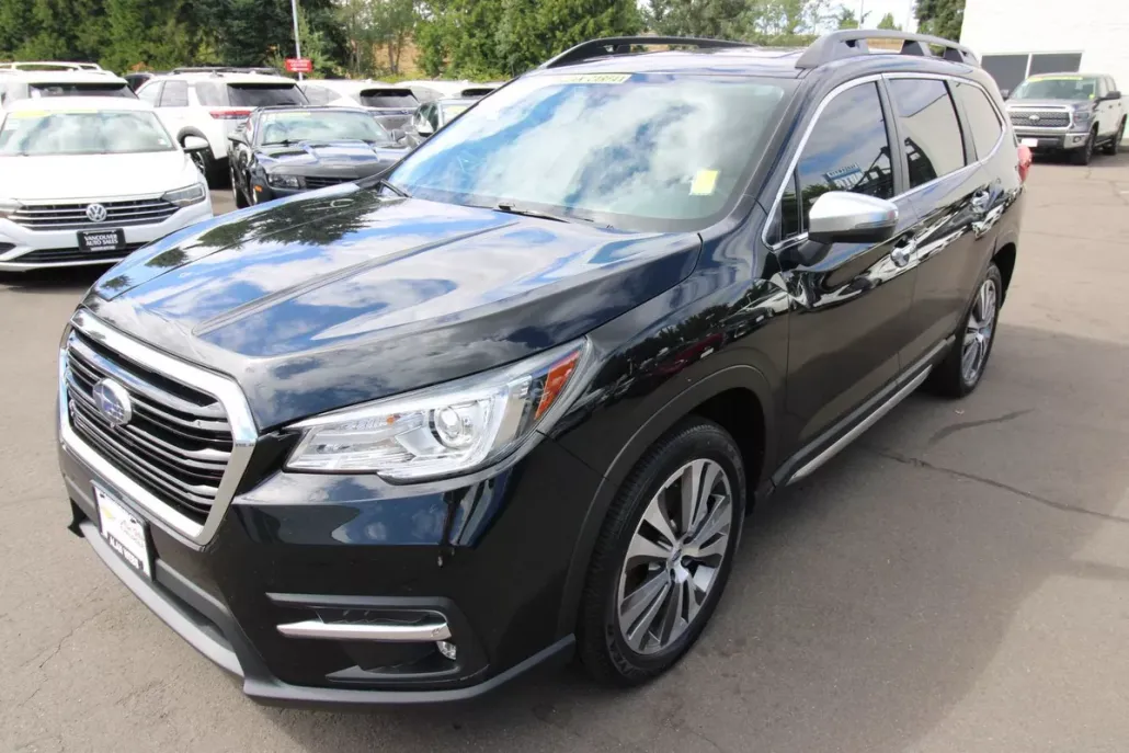 2022 Subaru Ascent Touring photo 1