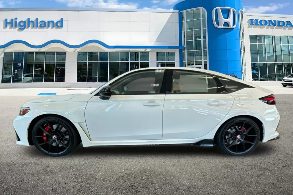 2025 Honda Civic Type R photo 1
