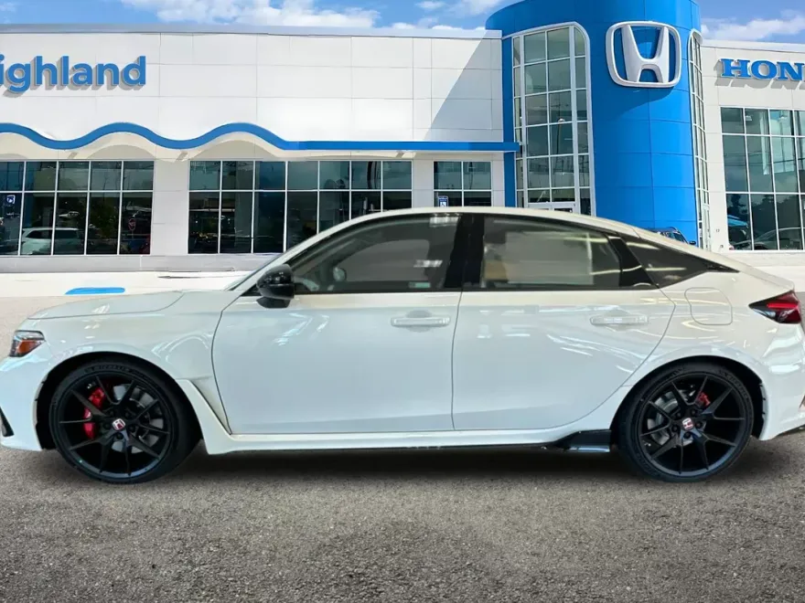 2025 Honda Civic Type R photo 1