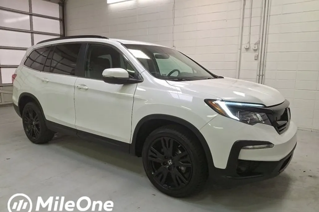 2022 Honda Pilot Special Edition photo 1