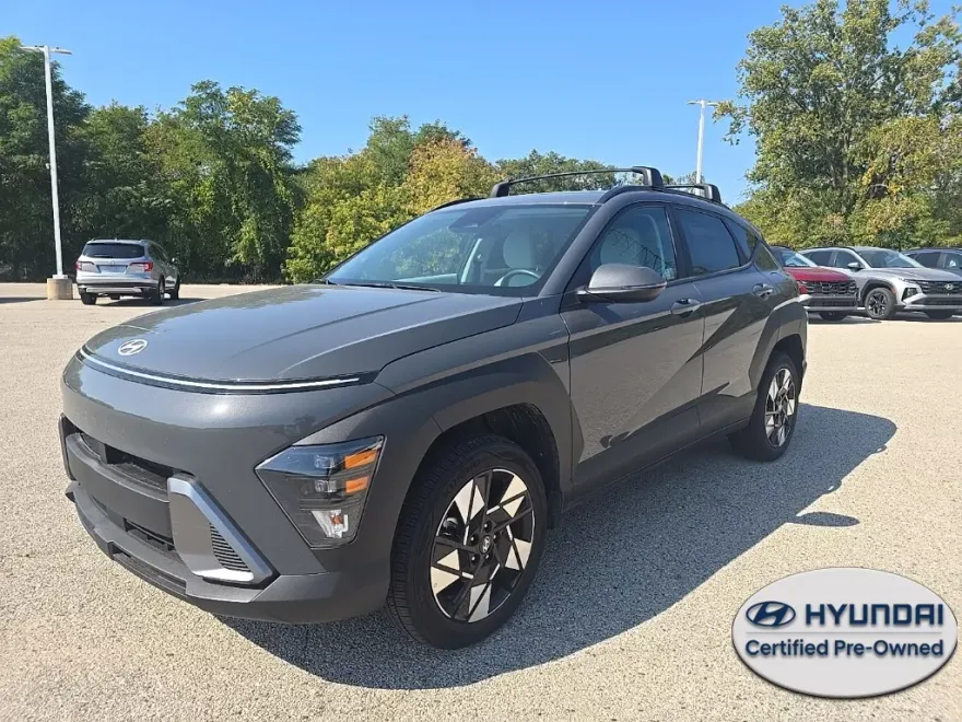 2025 Hyundai Kona SEL photo 1
