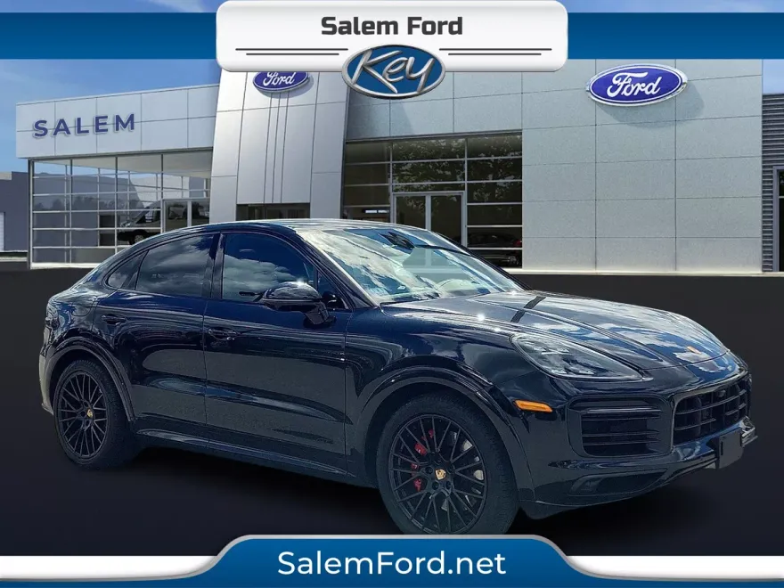 2021 Porsche Cayenne Coupe GTS photo 1
