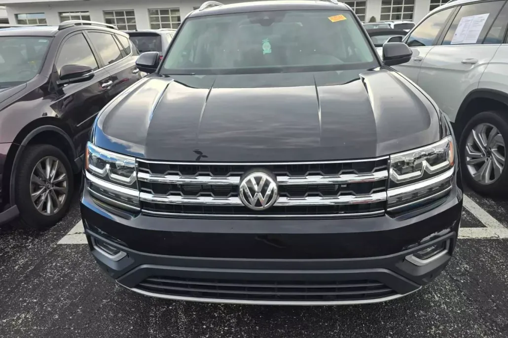 2019 Volkswagen Atlas V6 SEL photo 1
