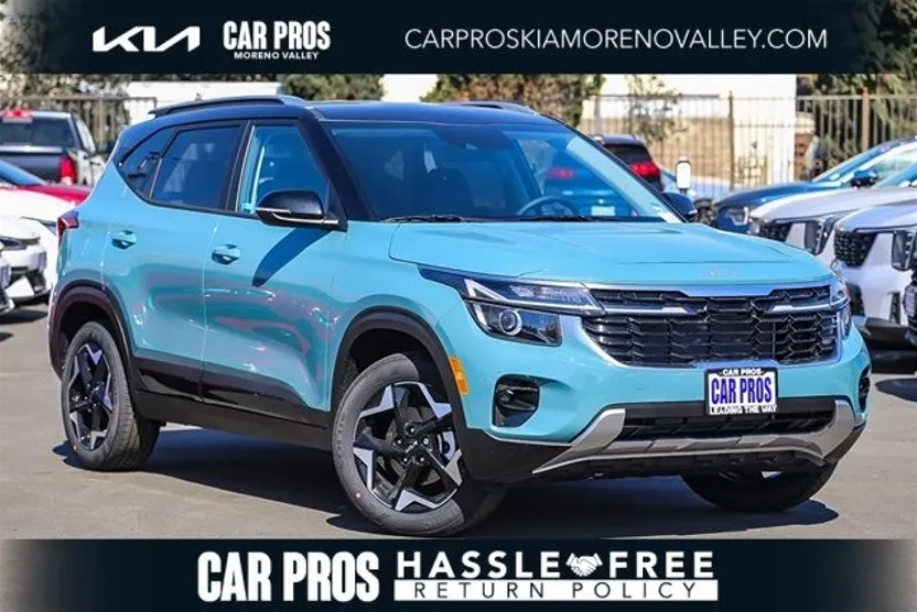 2025 Kia Seltos S photo 1