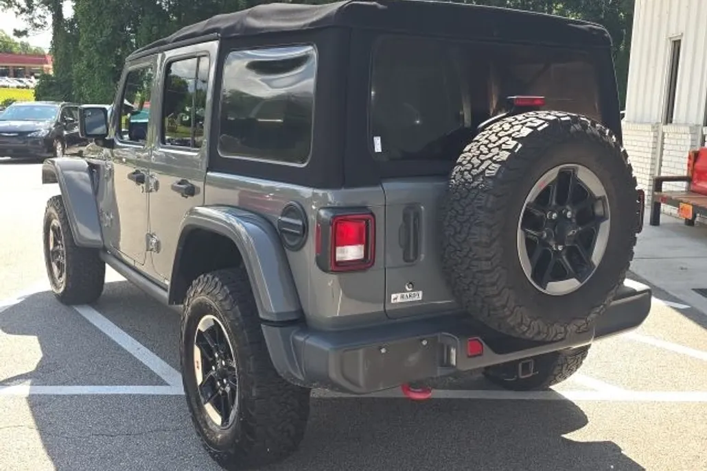 2018 Jeep Wrangler Unlimited Rubicon photo 1