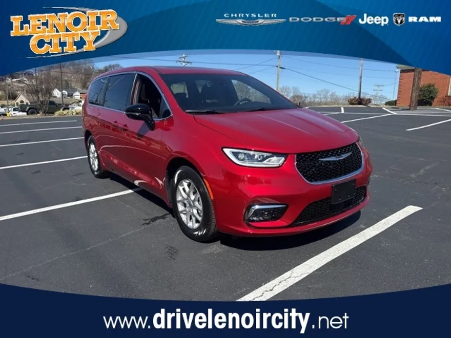 2025 Chrysler Pacifica photo 1