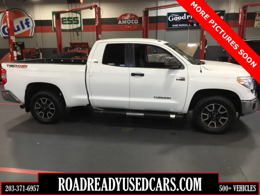 2016 Toyota Tundra TRD Pro photo 1