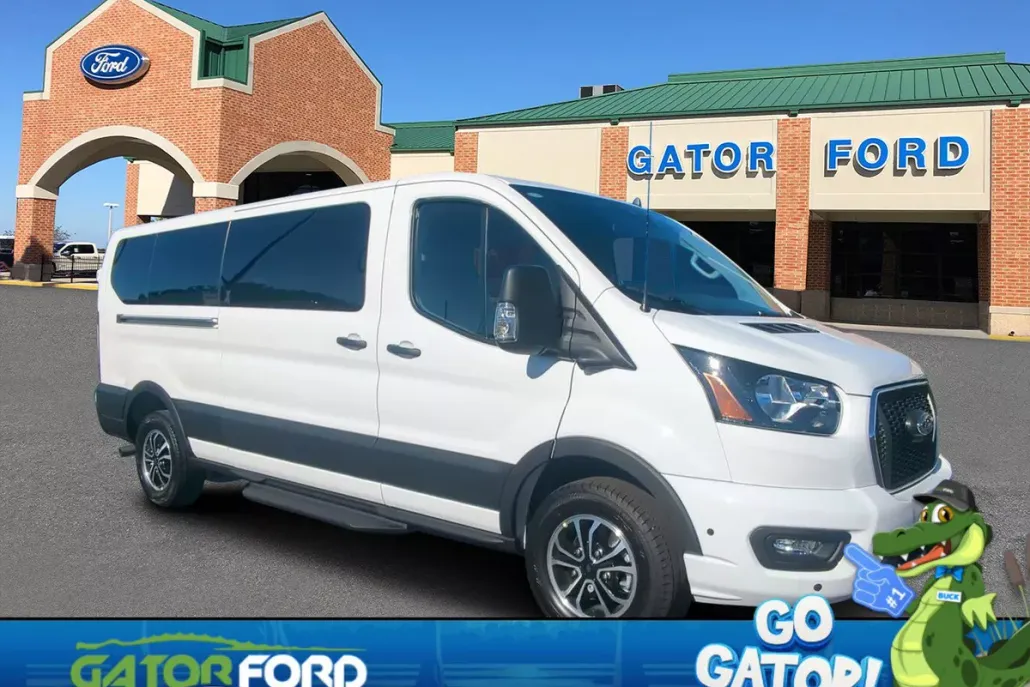 2024 Ford Transit Passenger XL photo 1