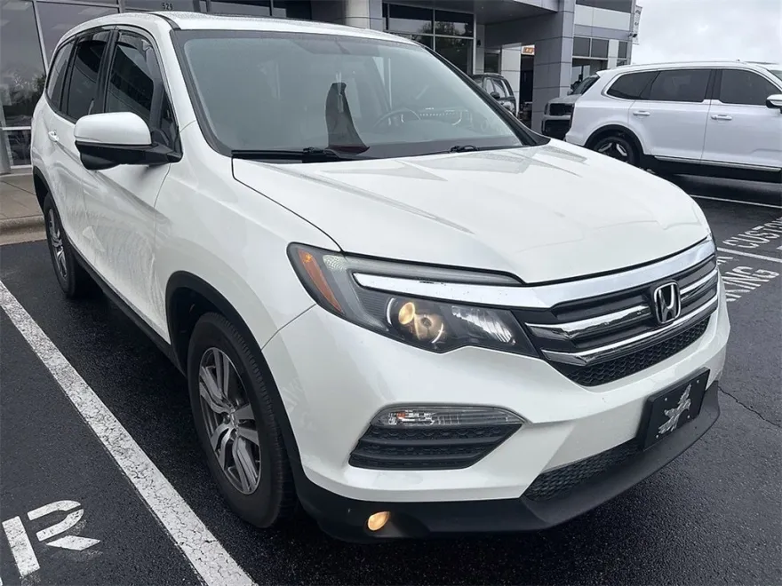 2016 Honda Pilot EX-L photo 1