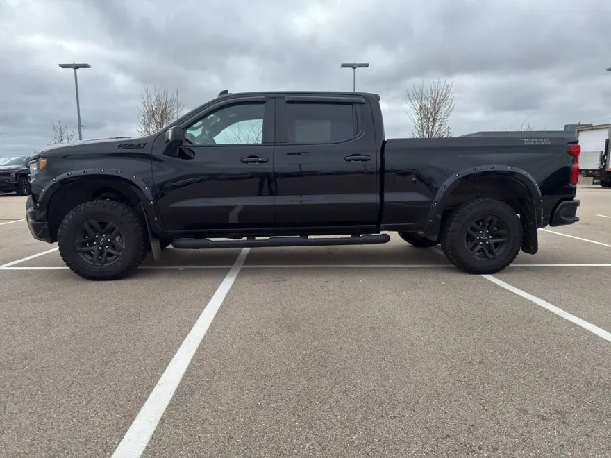 2023 Chevrolet Silverado 1500 LT Trail Boss photo 1