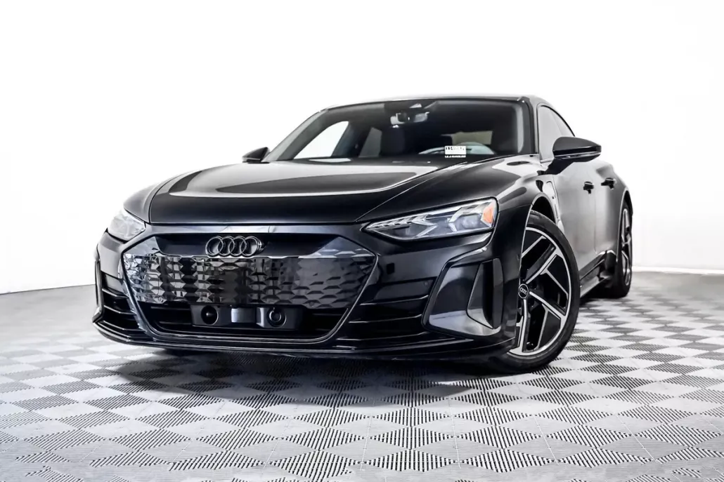 2024 Audi RS e-tron GT Base photo 1