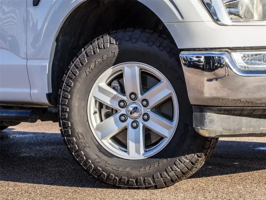 2021 Ford F-150 XL photo 1