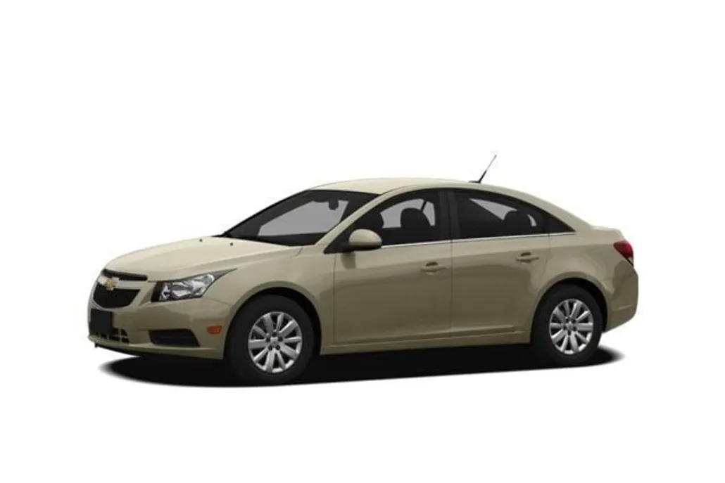 2012 Chevrolet Cruze photo 1