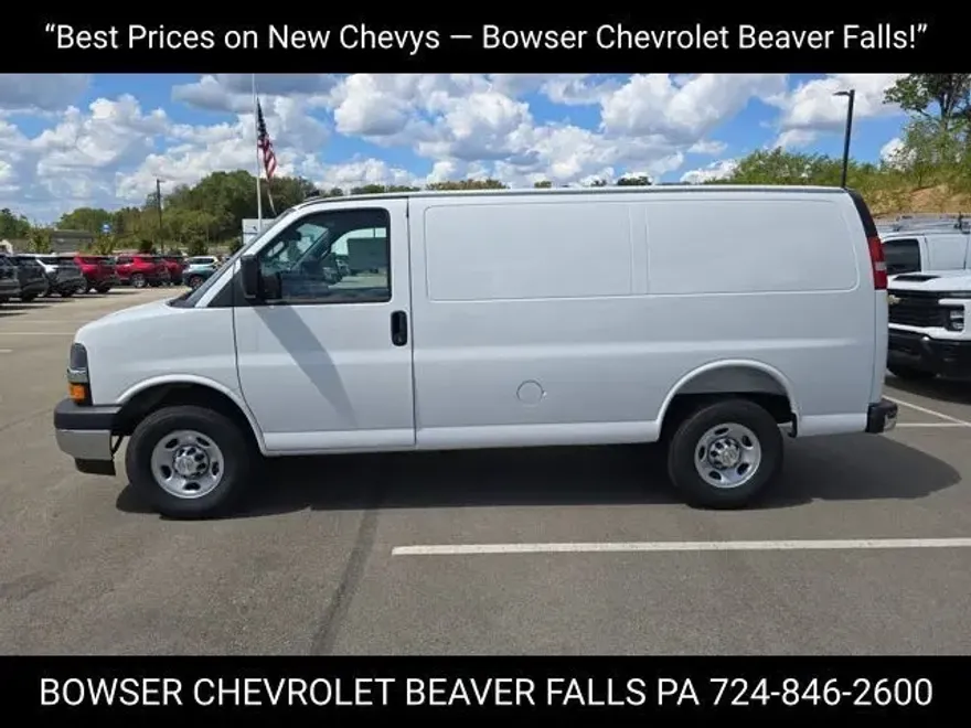 2025 Chevrolet Express 2500 Work Van Cargo photo 1