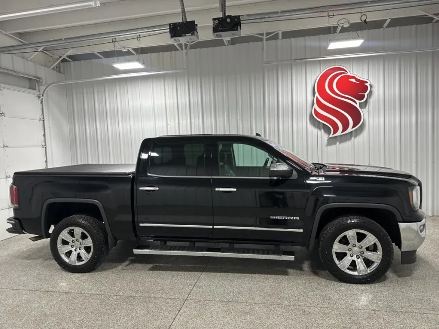 2018 Gmc Sierra 1500 SLT photo 1