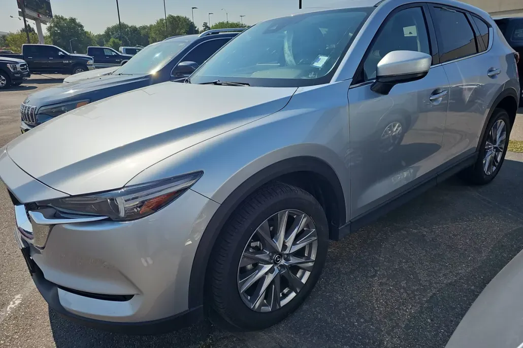 2021 Mazda CX-5 Grand Touring photo 1