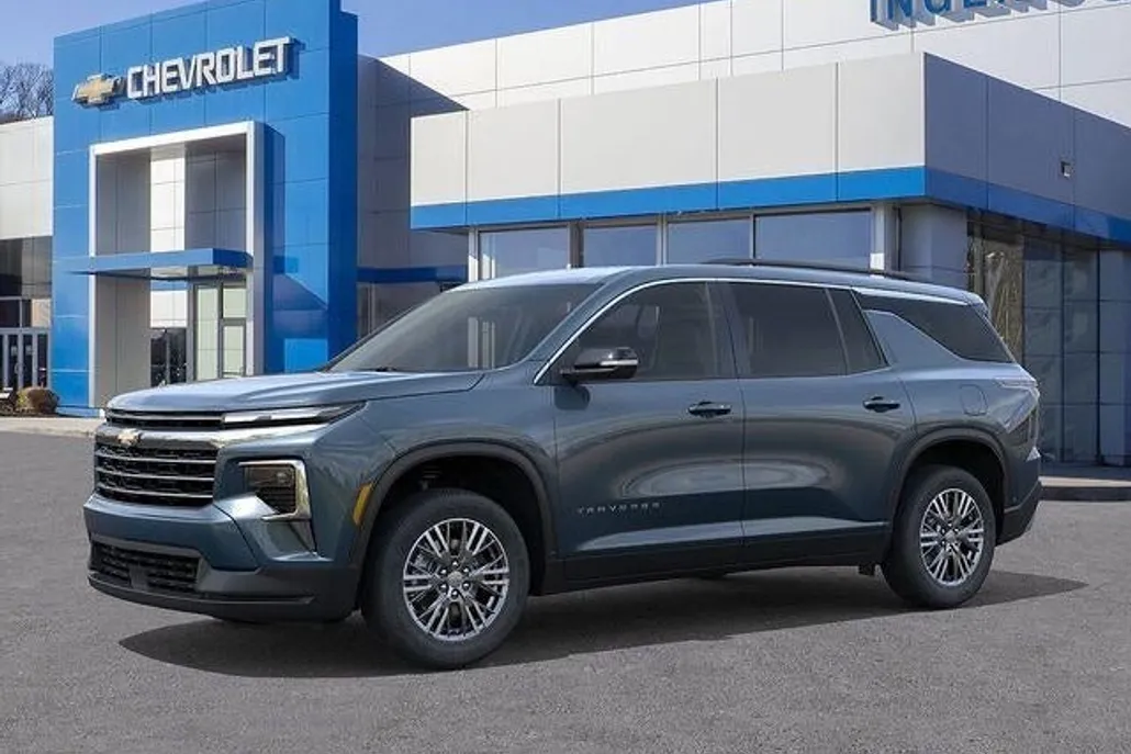 2026 Chevrolet Traverse photo 1