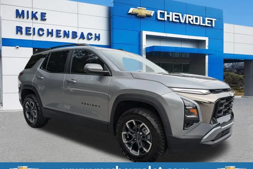 2026 Chevrolet Equinox ACTIV photo 1