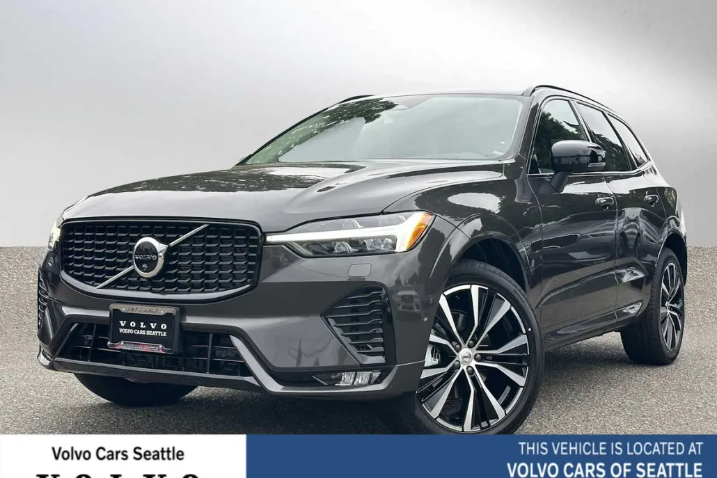2025 Volvo XC60 B5 Plus photo 1
