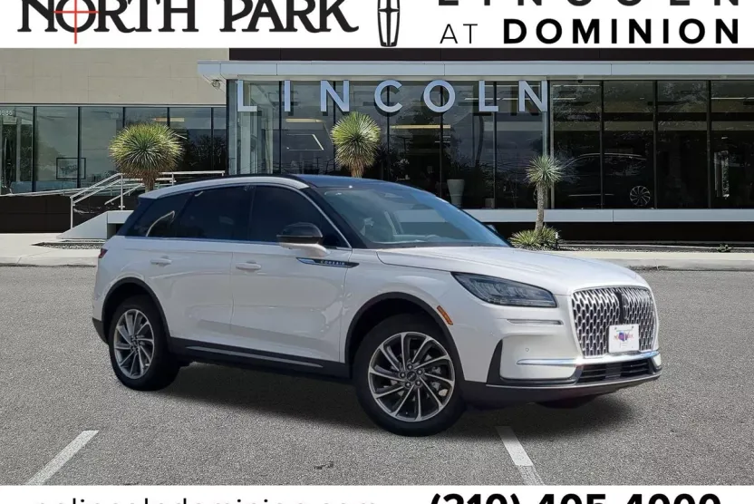 2026 Lincoln Corsair Premiere photo 1