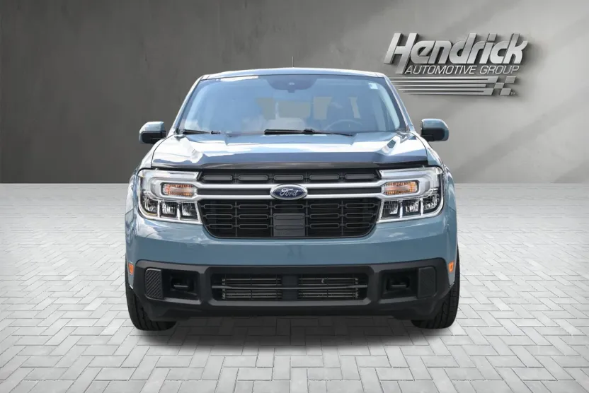 2023 Ford Maverick Lariat photo 1