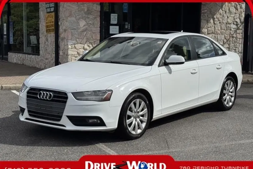 2014 Audi A4 Premium photo 1