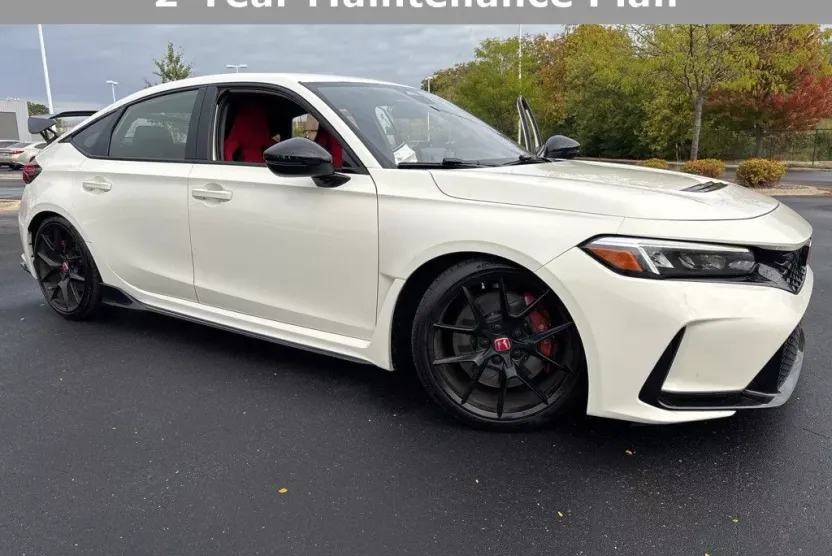 2023 Honda Civic Type R photo 1