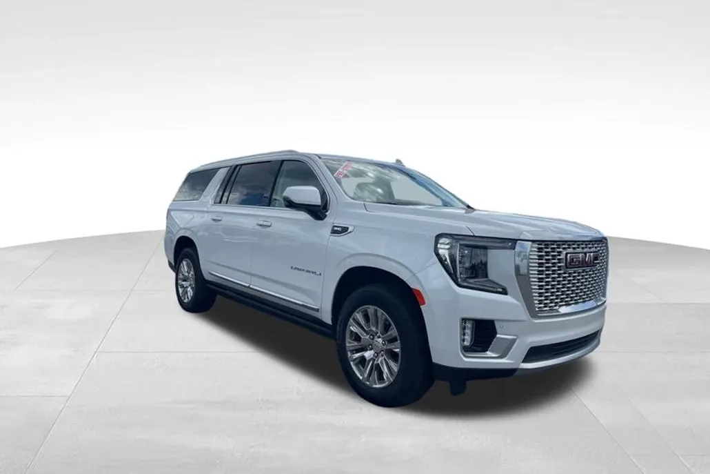 2023 Gmc Yukon XL Denali photo 1